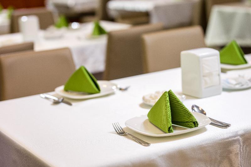 Green City Hotel 比什凯克 外观 照片