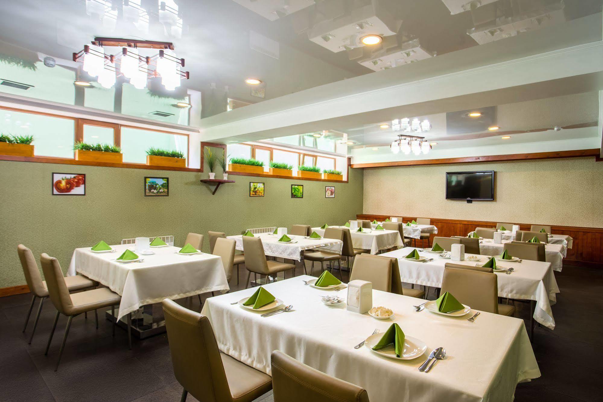 Green City Hotel 比什凯克 外观 照片