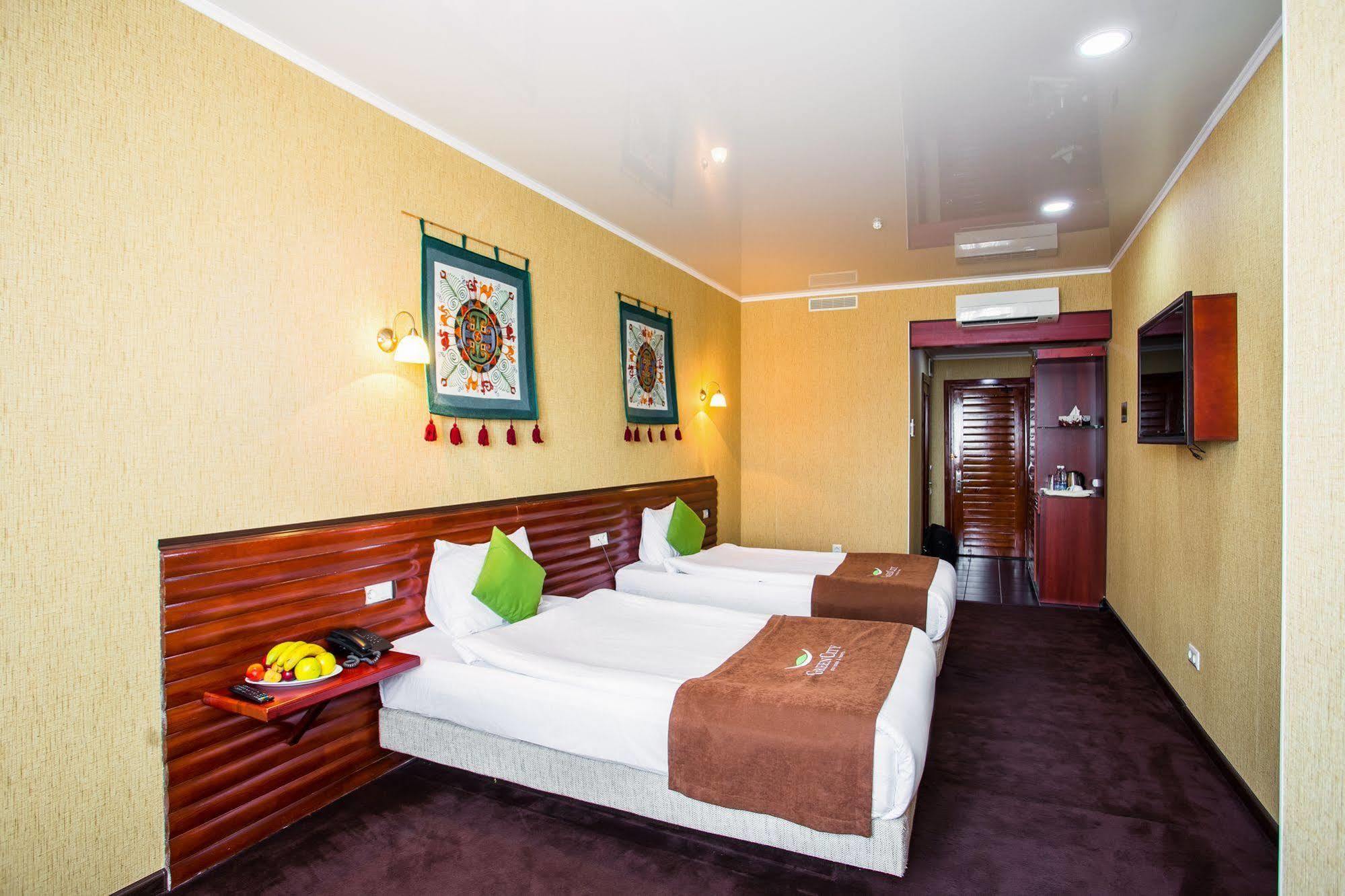 Green City Hotel 比什凯克 外观 照片
